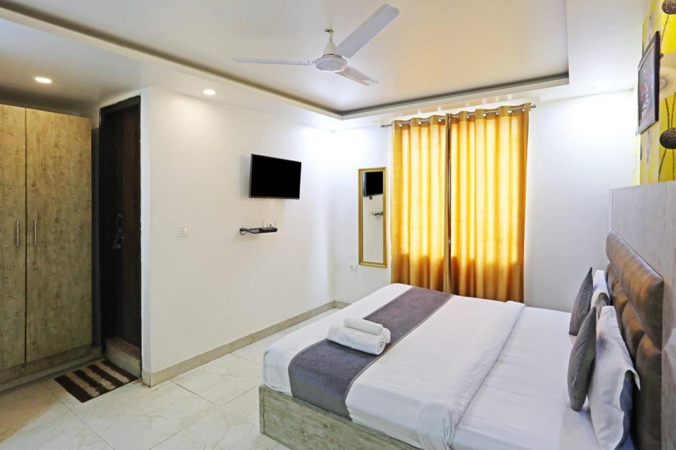 Hotel Broadway Near Delhi Airport New Delhi Exterior photo